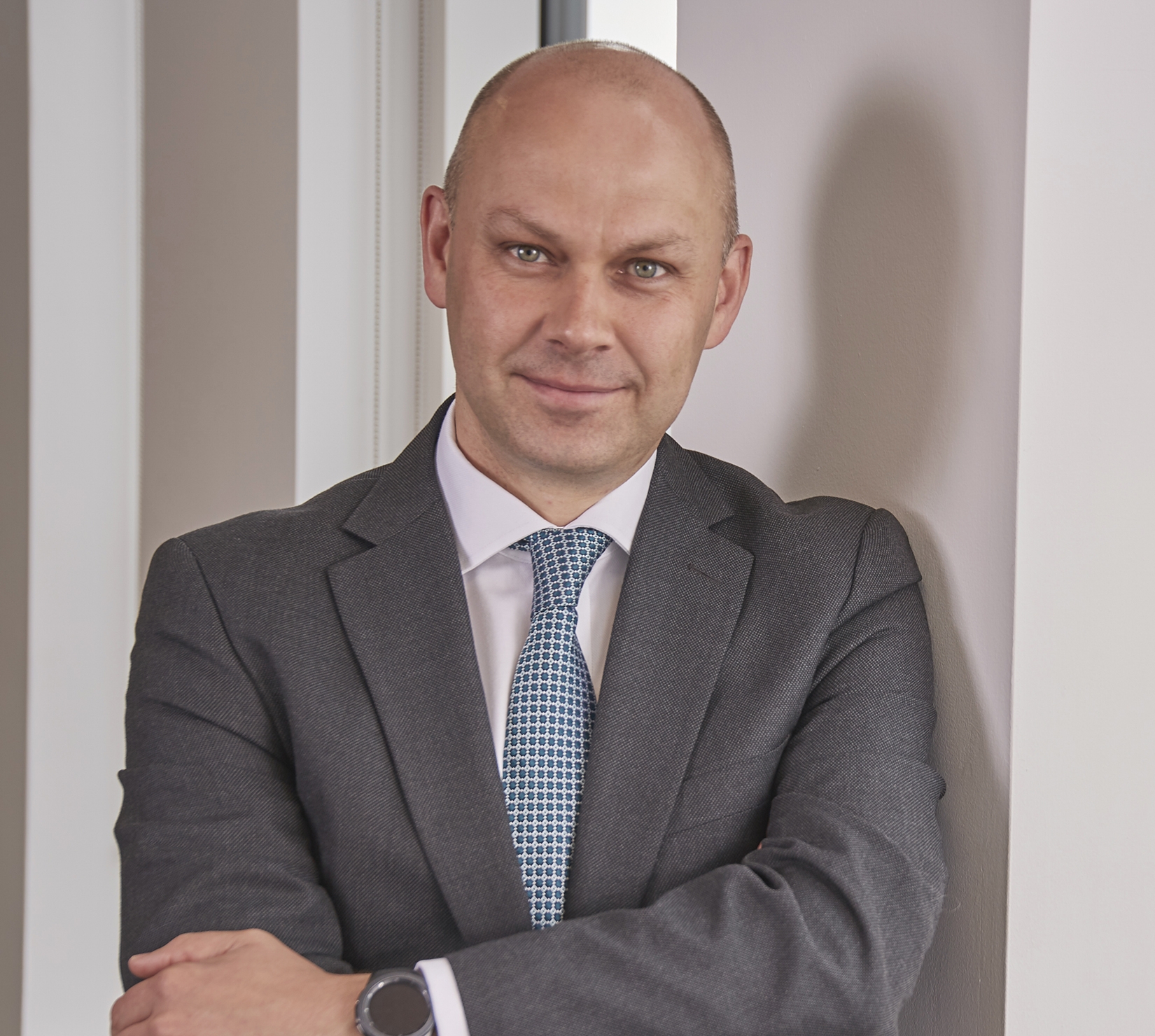 Tom Matusiak - Legal Director, KM & Compliance - Stewarts }}
